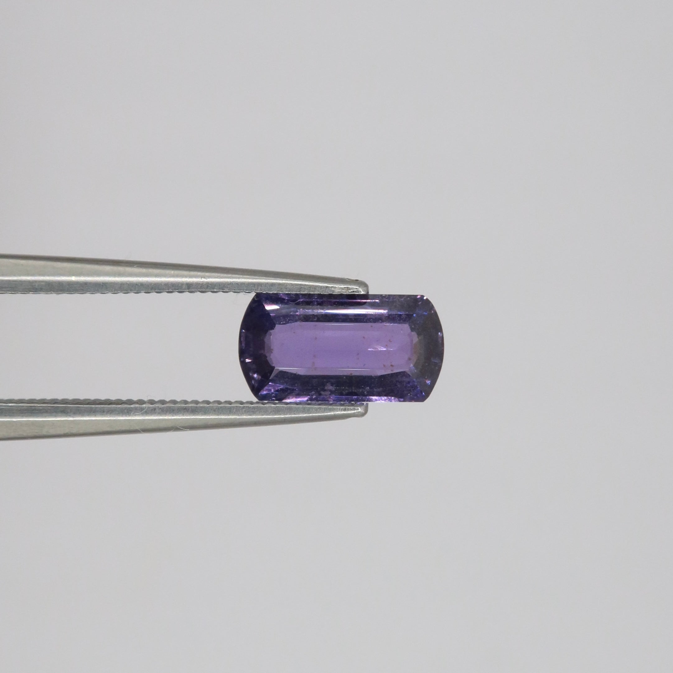 #1-35 Portrait Cut Sapphire 1.38ct