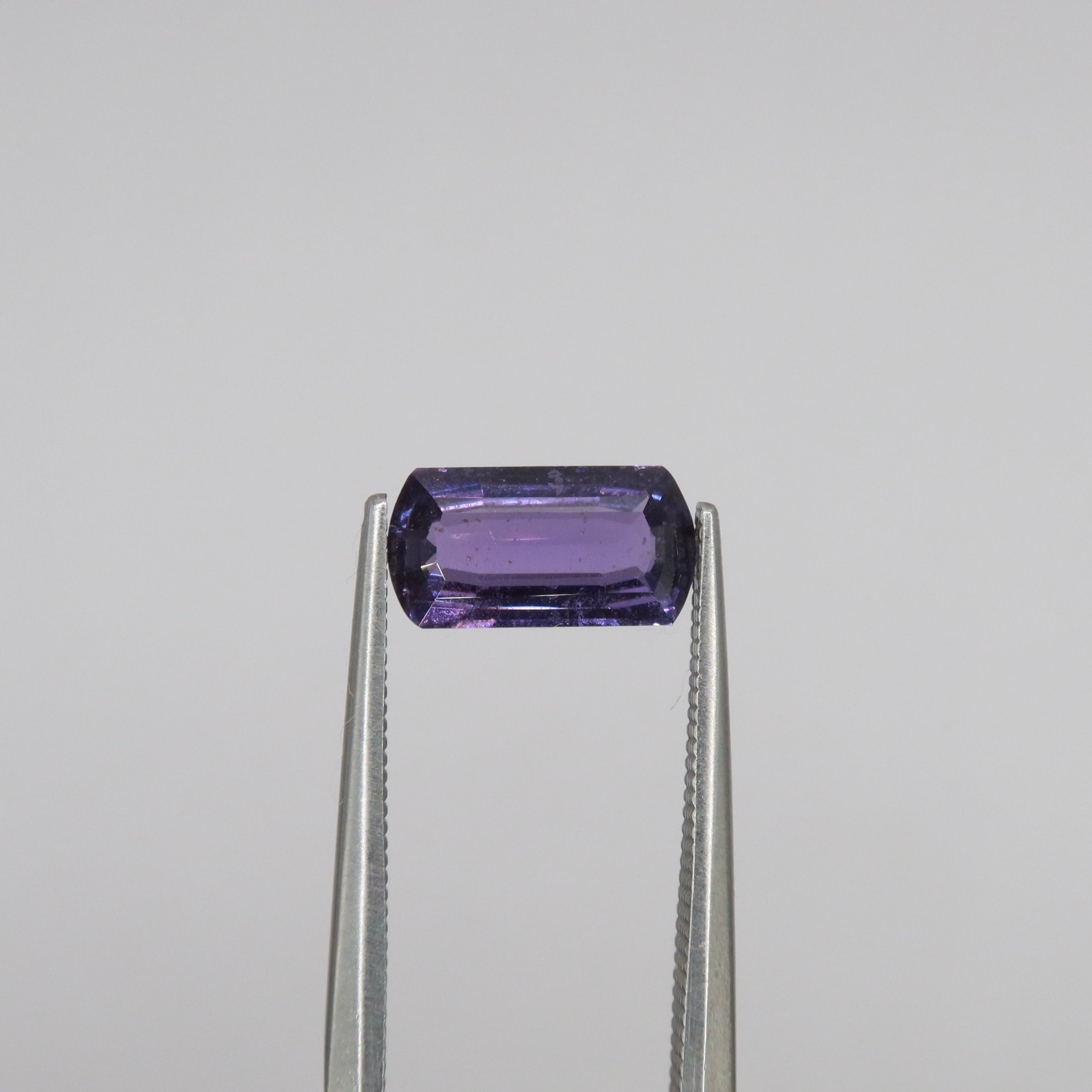 #1-35 Portrait Cut Sapphire 1.38ct
