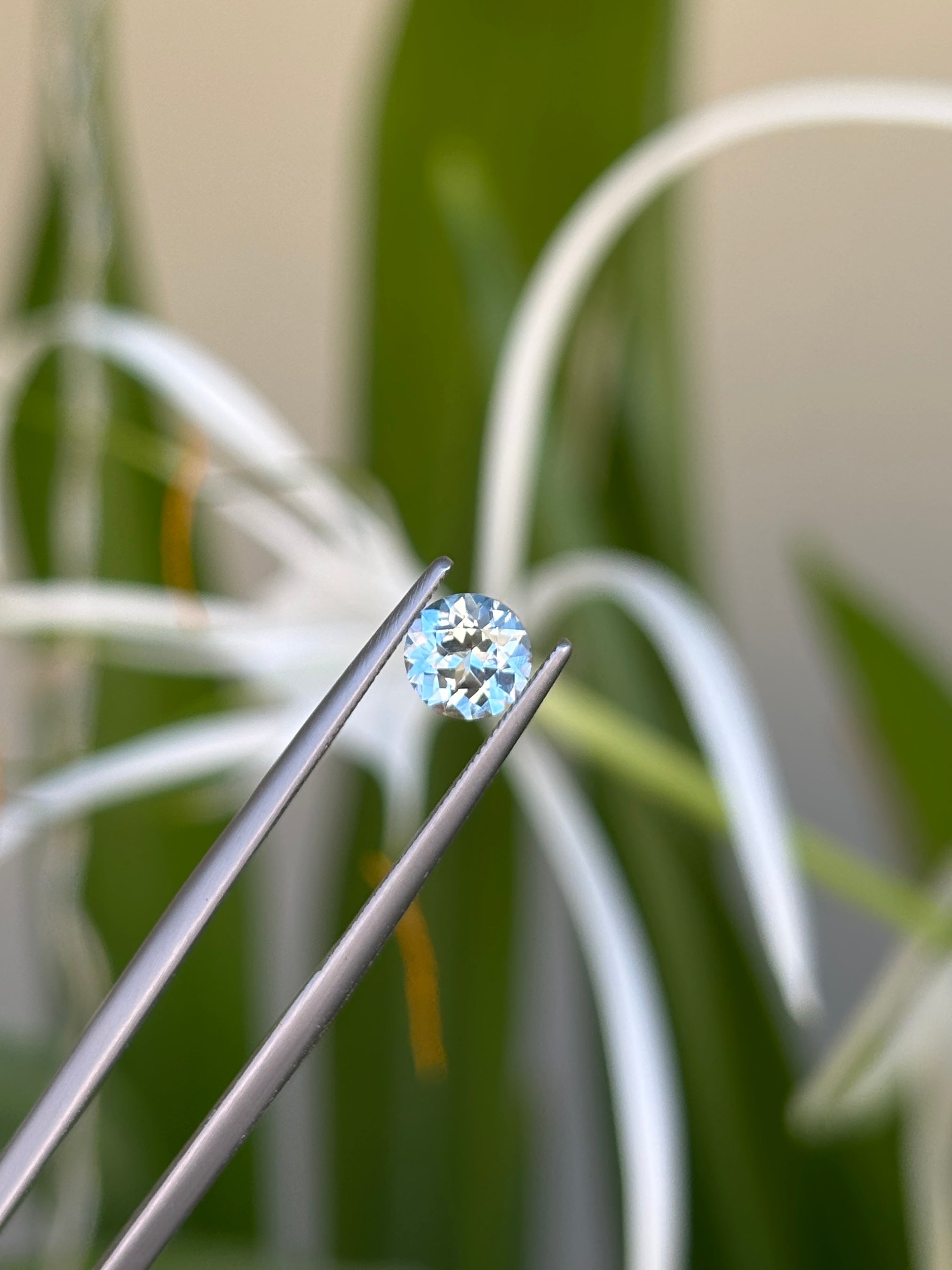 #1-52 Round Sapphire 1.02ct
