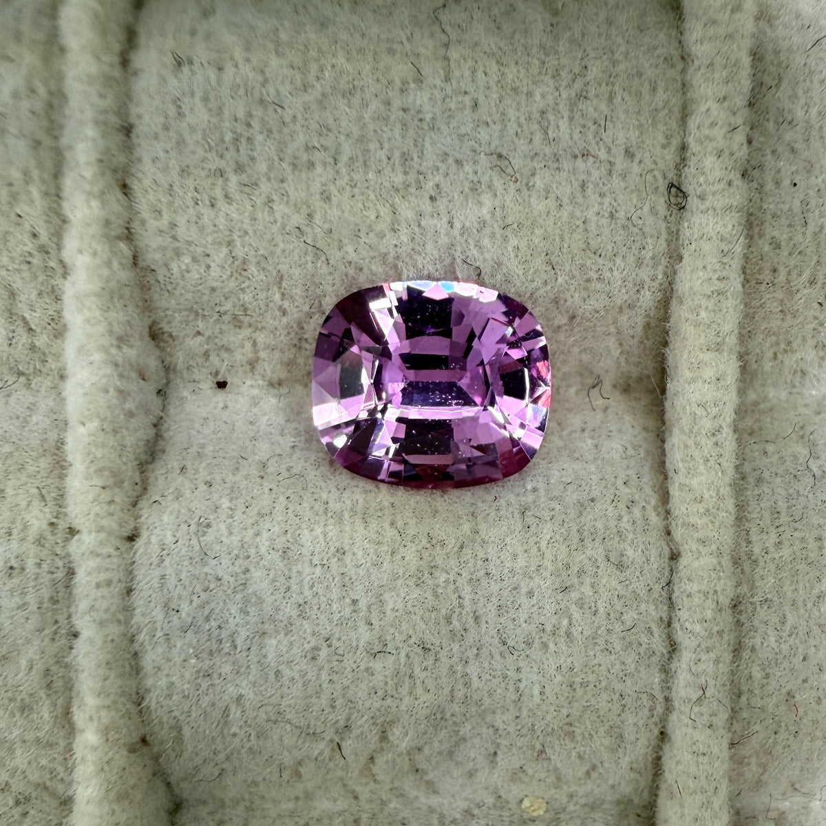 0.90ct Sapphire