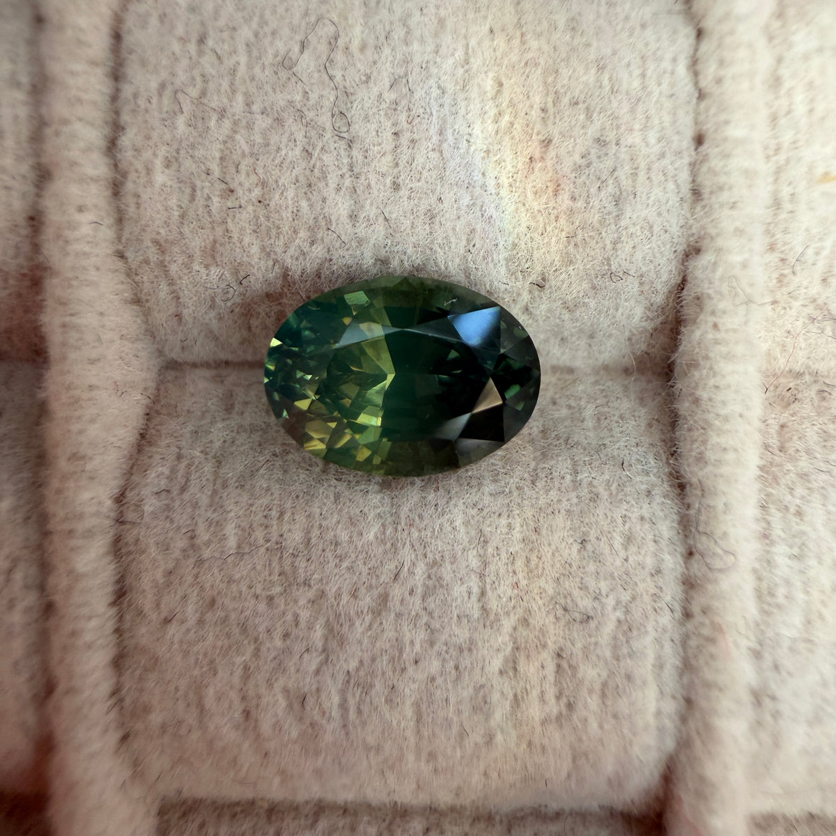 1.06ct Sapphire