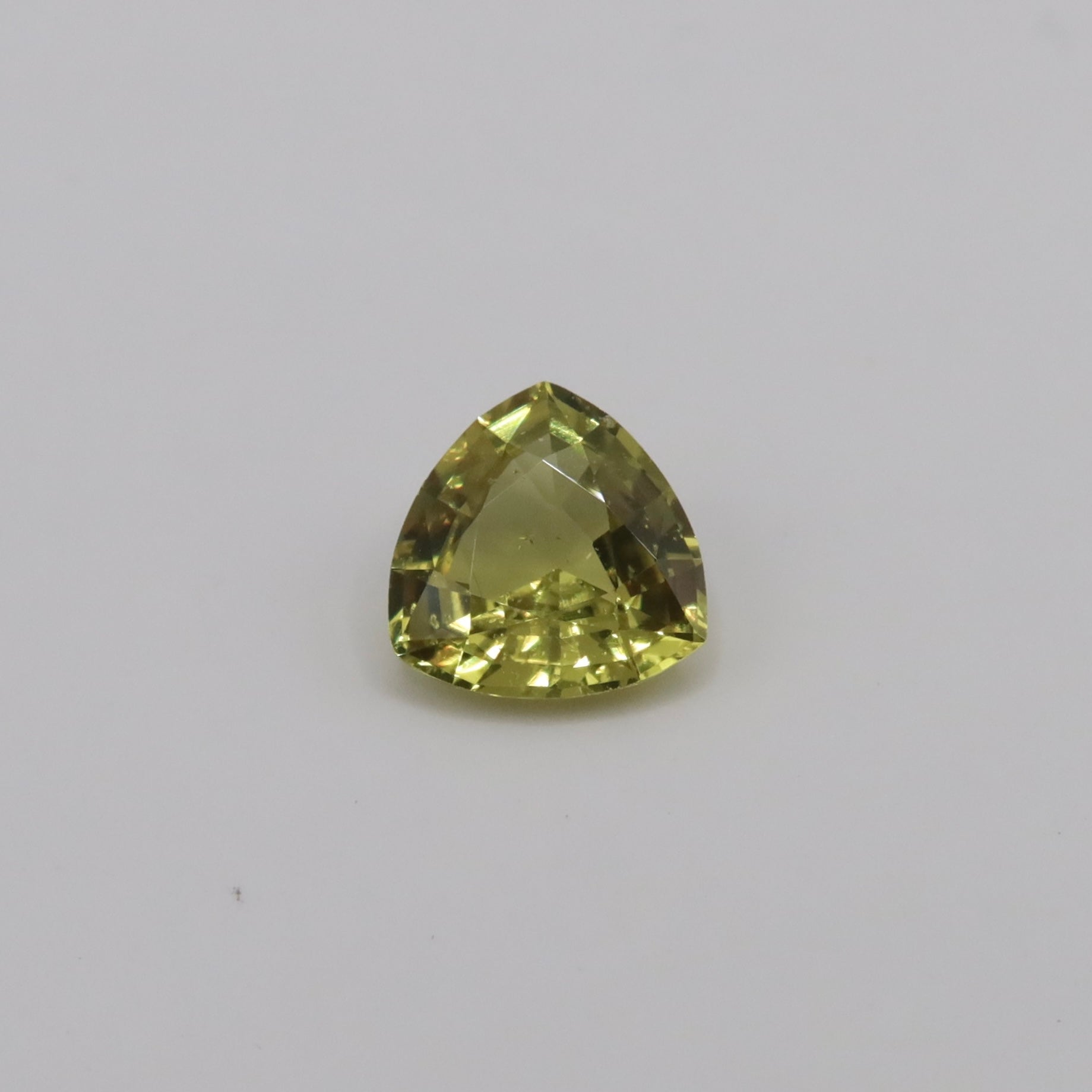 #1-06 Trilliant Sapphire 1.01ct