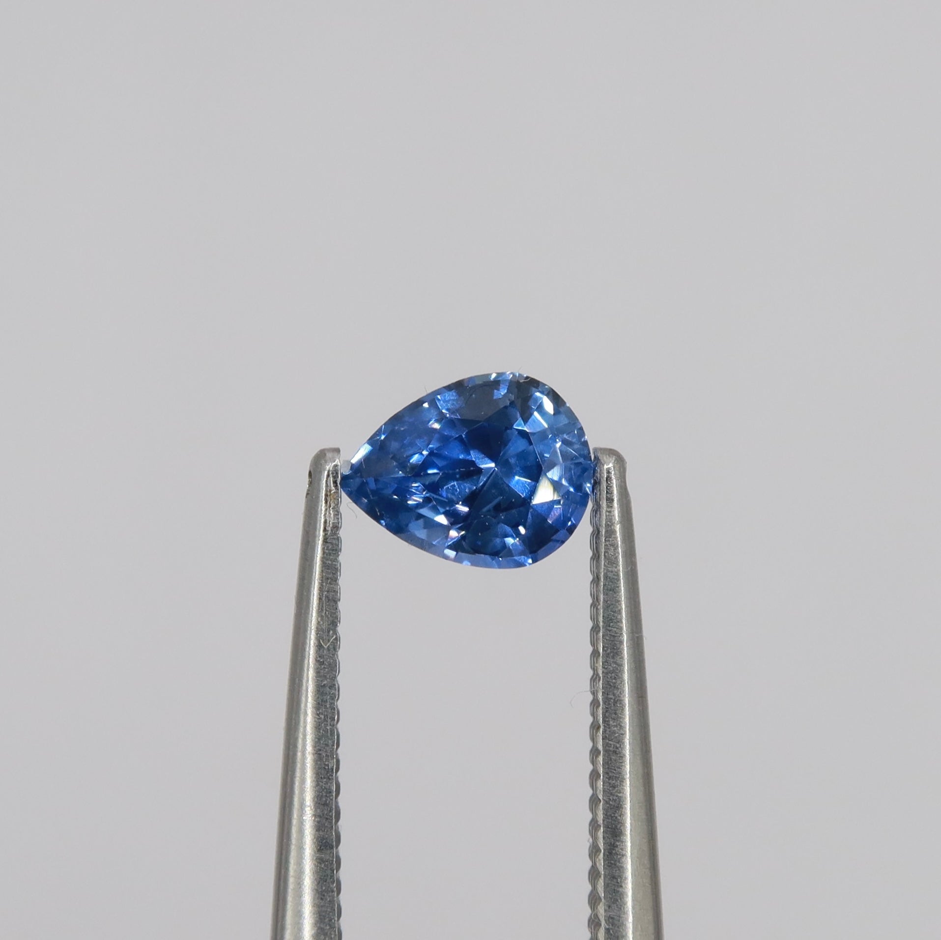 #1-02 Pear Sapphire 0.43ct