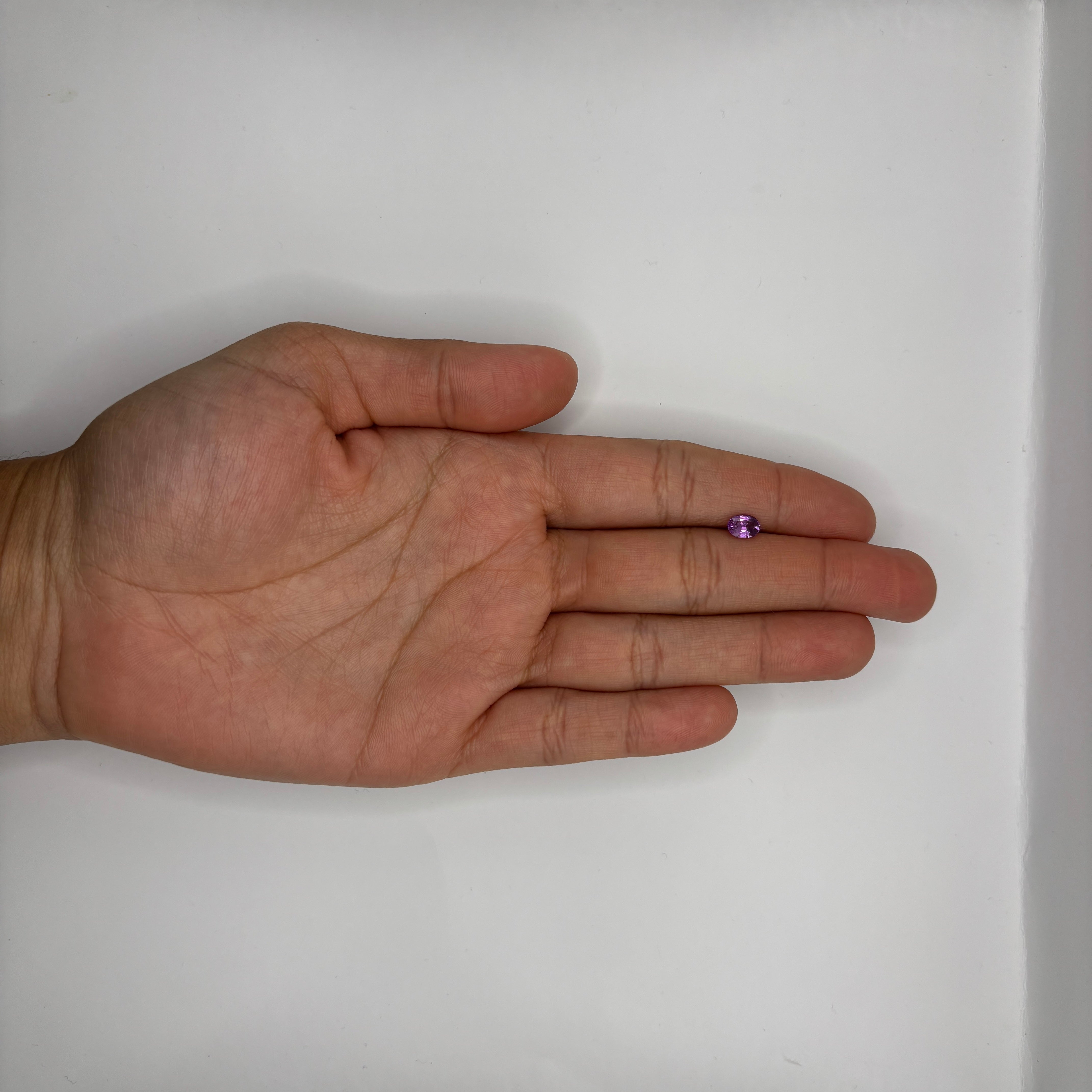 #1-32 Oval Sapphire 0.76ct